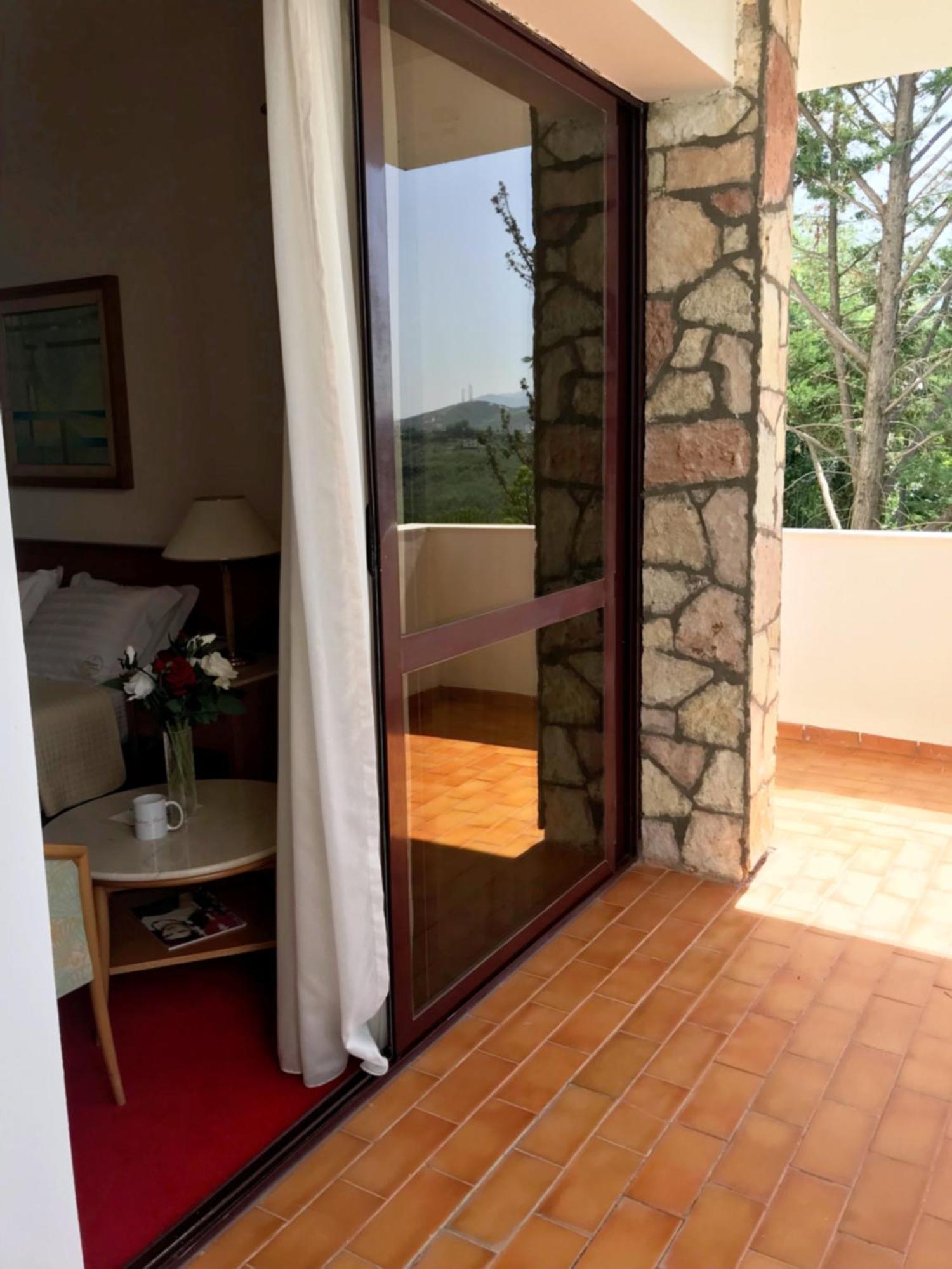 Chateau Linza Resort Tiranë Eksteriør bilde