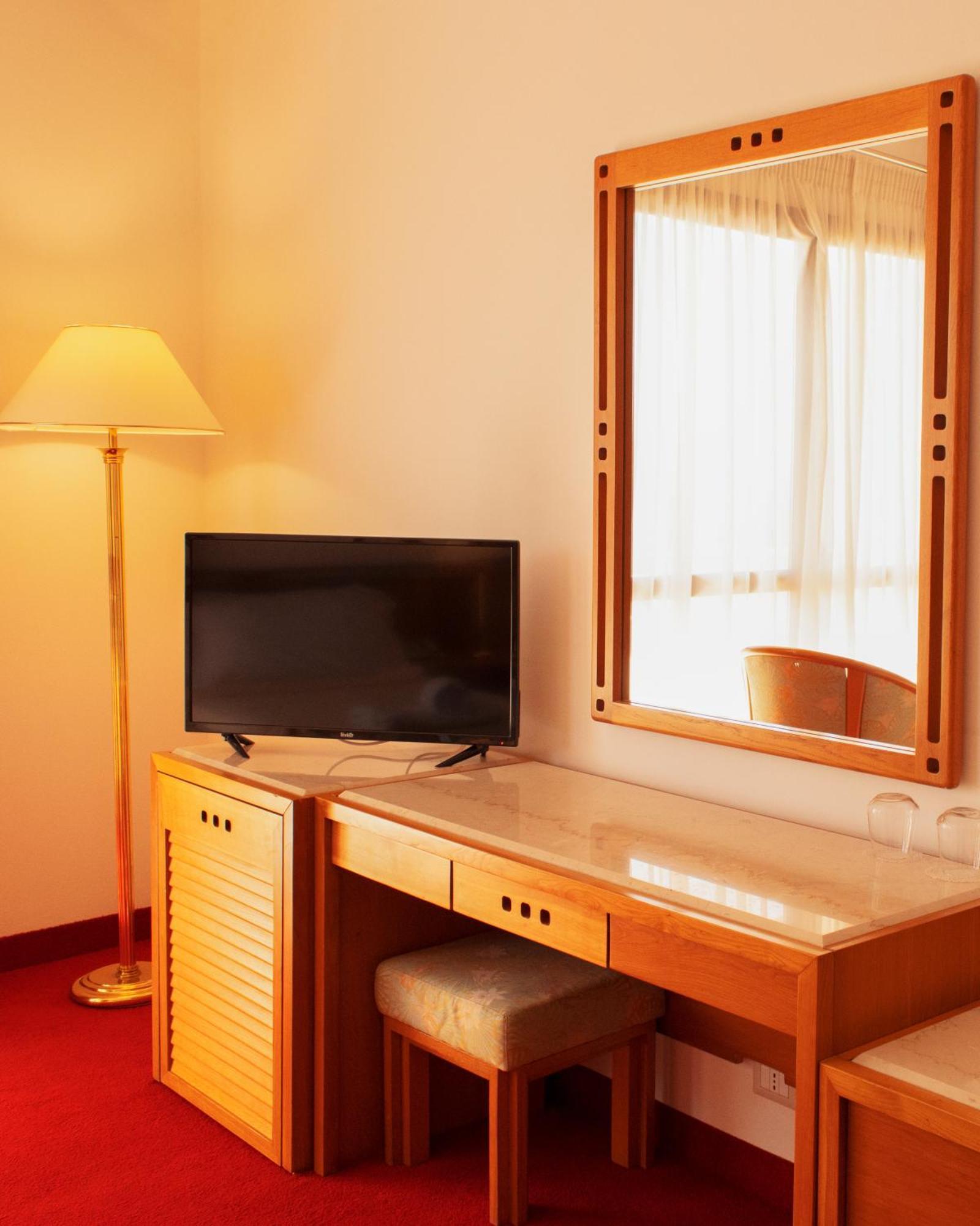 Chateau Linza Resort Tiranë Eksteriør bilde