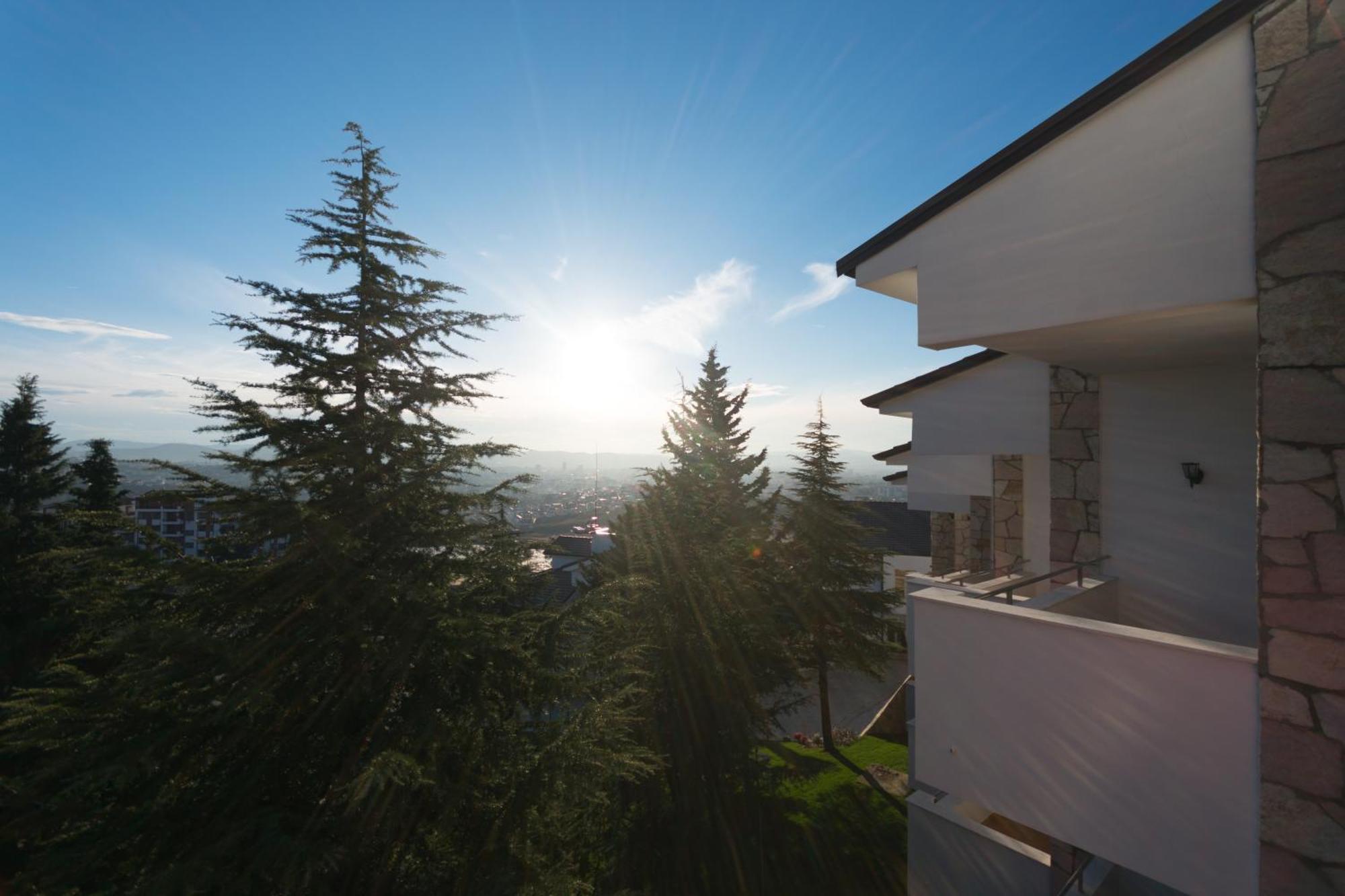 Chateau Linza Resort Tiranë Eksteriør bilde